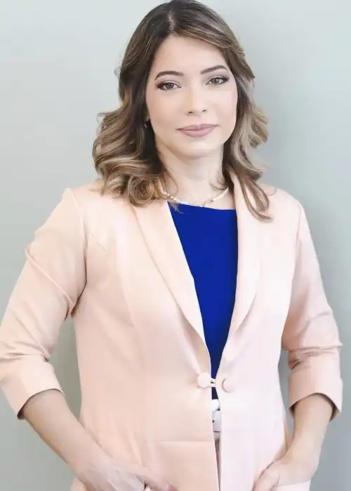 Dra. Fabiana Aragão Feitosa